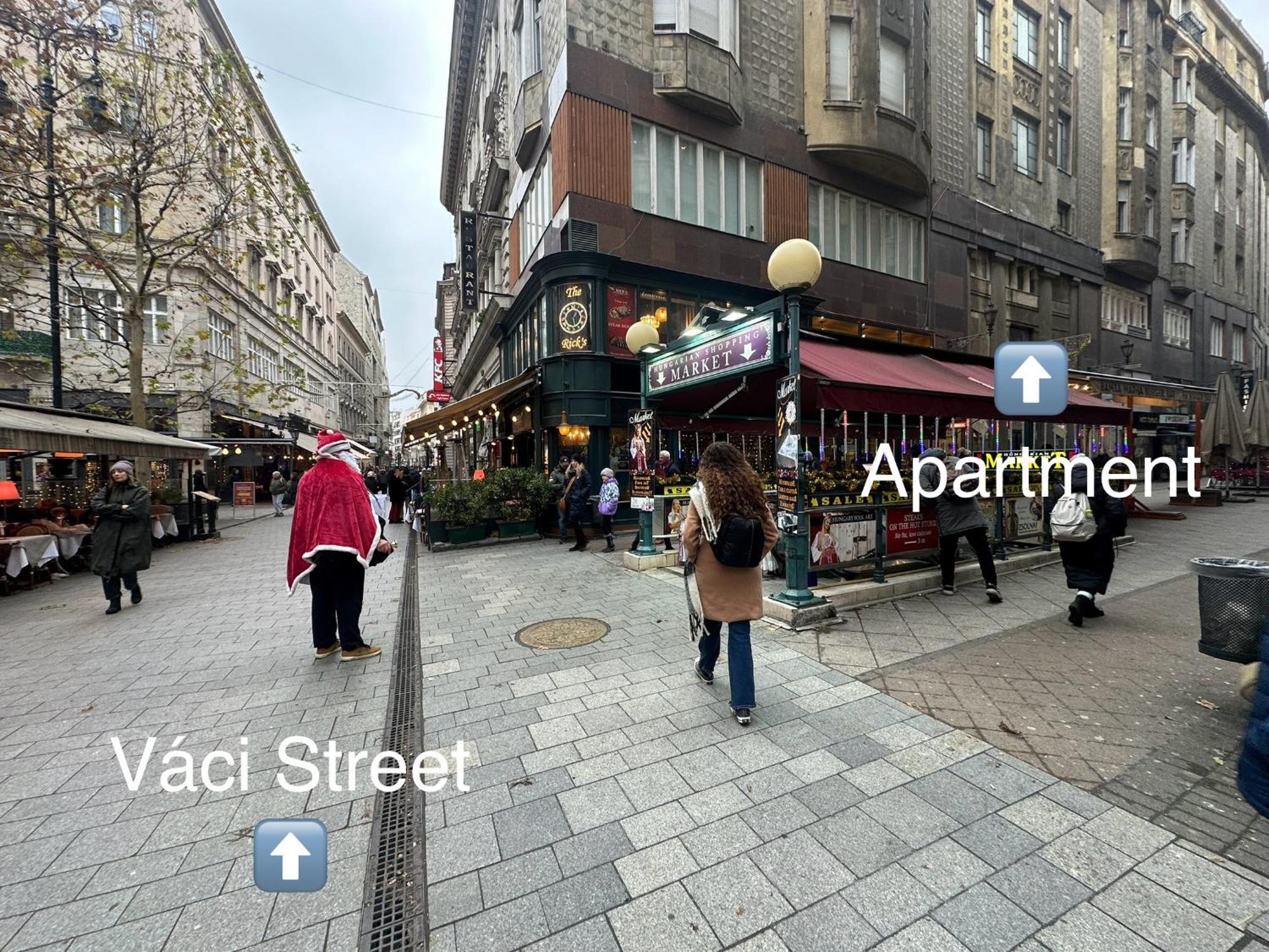 The Pearl Of Vaci Street Residences *