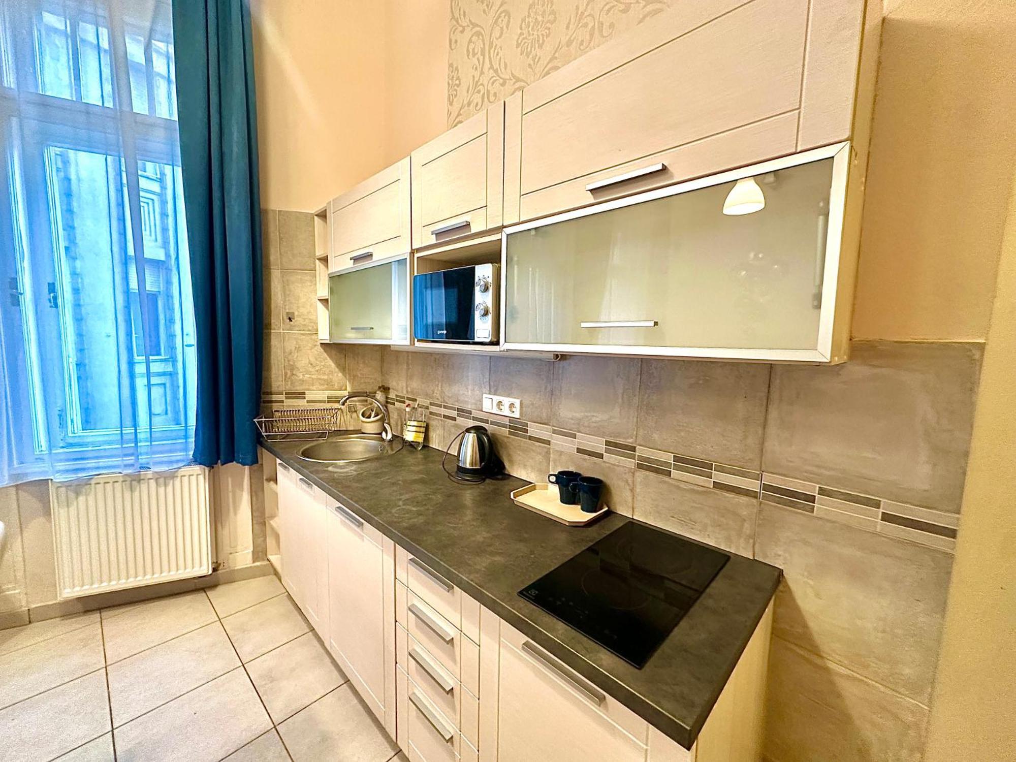 The Pearl Of Vaci Street Residences Apartment *